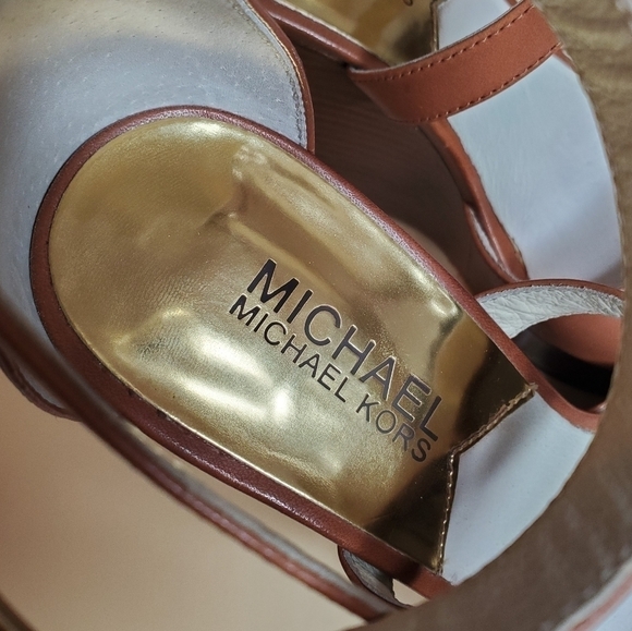 Michael Kors Gabriella Leather Wedge Sandals, Tan brown, Size 5.5 - Picture 5 of 13